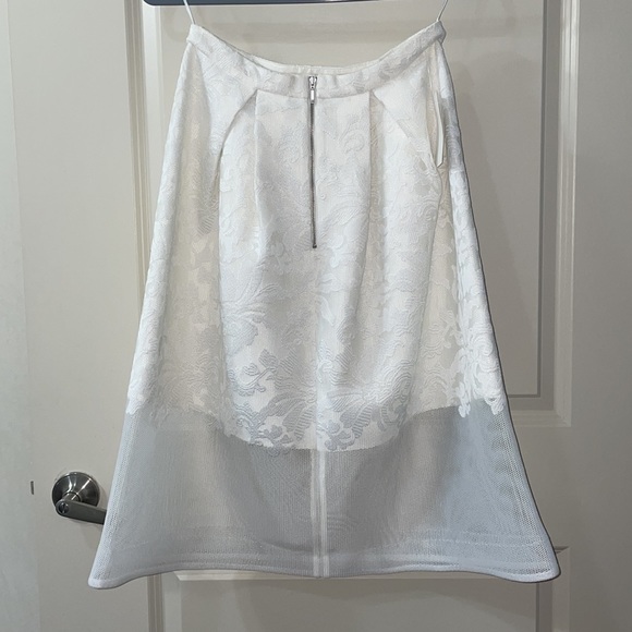 BNWT Beautiful White ‘Rodeo Show’ Skirt AUS Size 10 RRP $249.95 Australian Brand - Picture 4 of 8